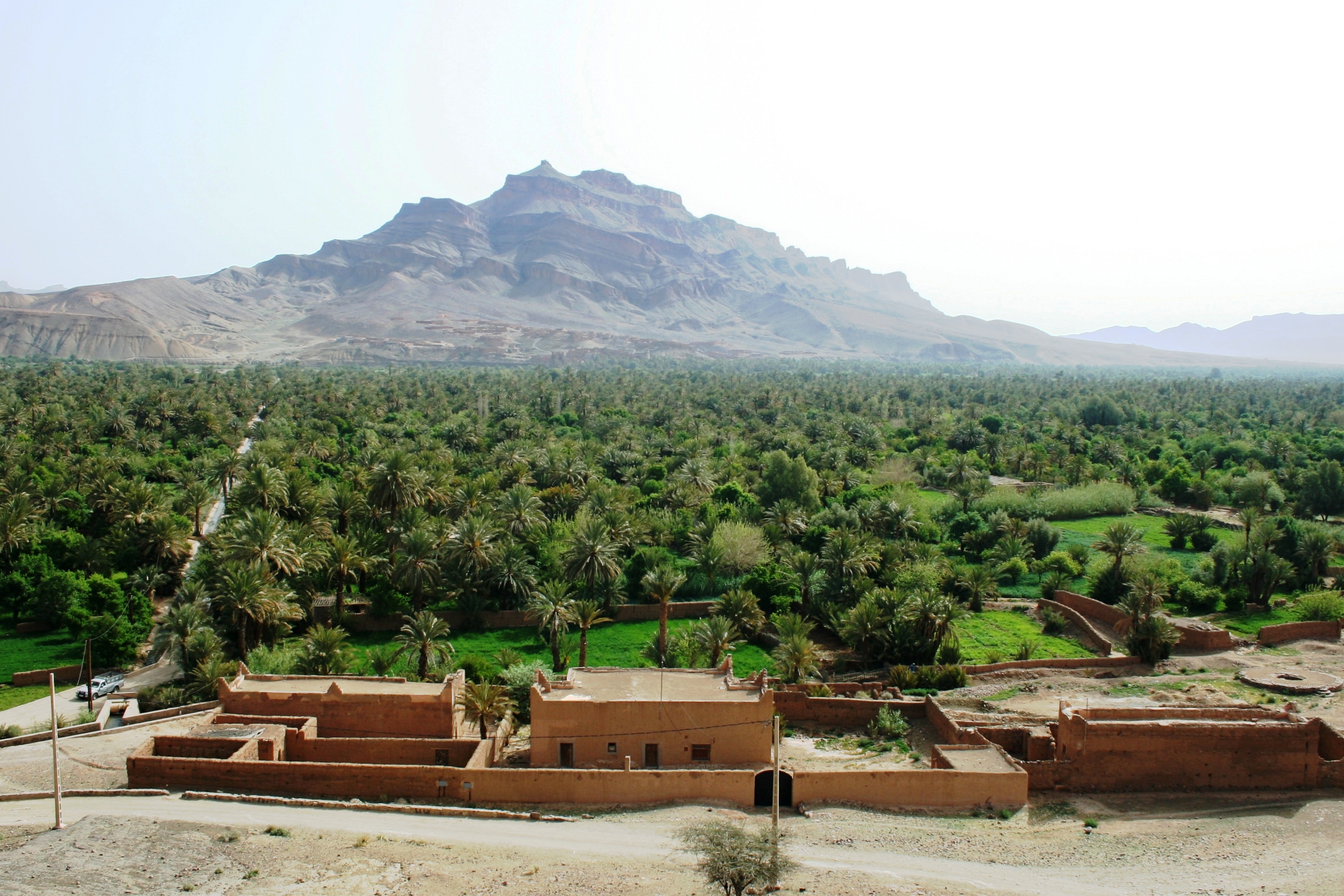 04 days Morocco desert tour to Erg Chegaga dunes from Marrakech