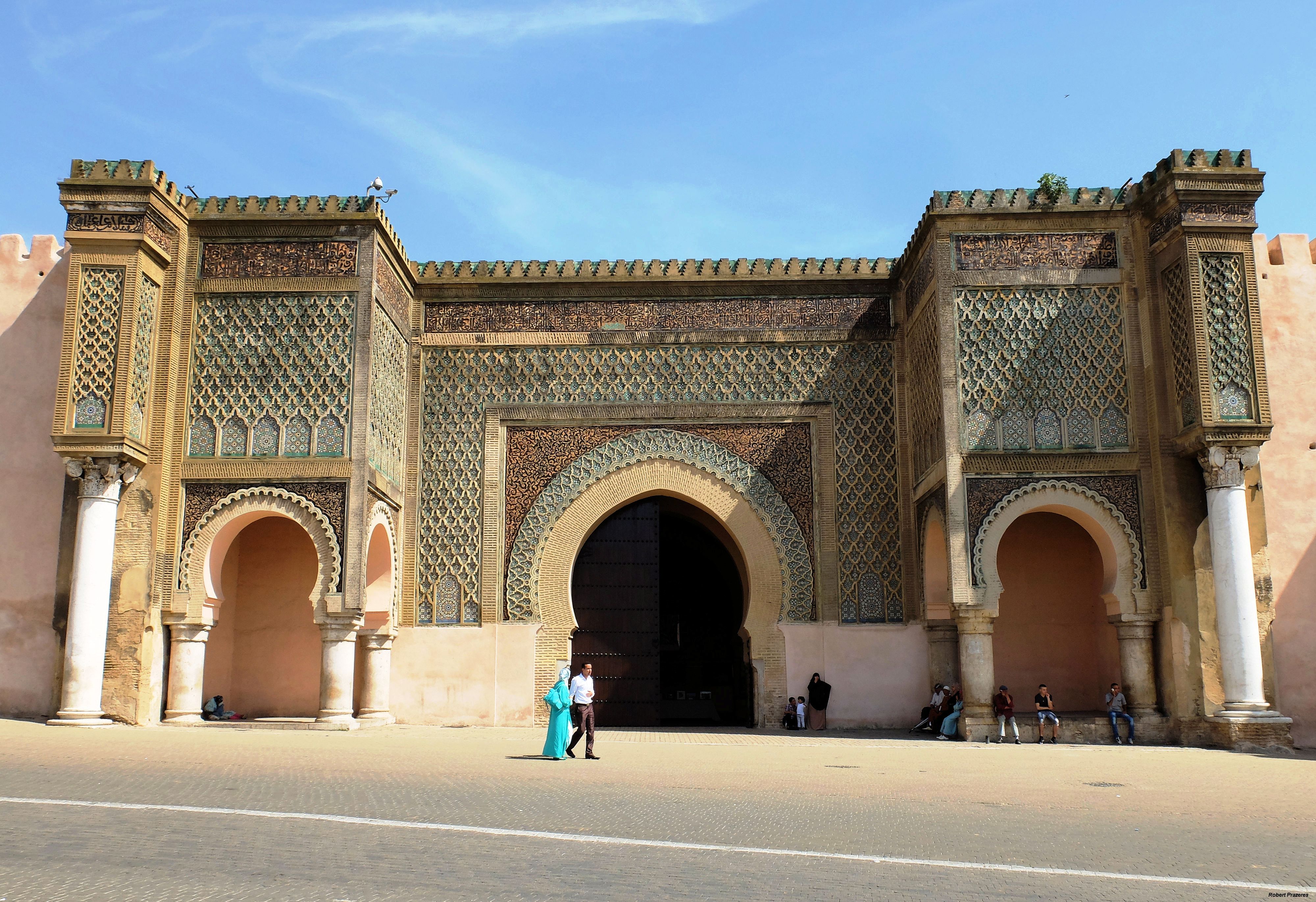10 days heritage of Morocco tailor-made tour from Casablanca to discover Imperial cities and Sahara Desert of Morocco
