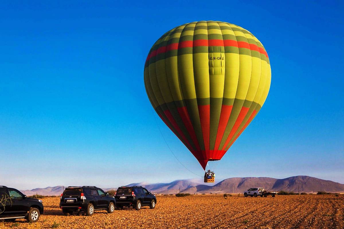 Morocco hot air balloon flight tour in Marrakech to explore the Atlas Mountains